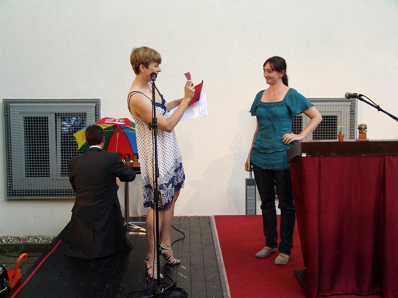 party08_09.jpg - Preisträgerin Eva Wemme