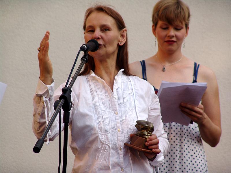 party08_16.jpg - Preisträgerin Siegrid Mäthger